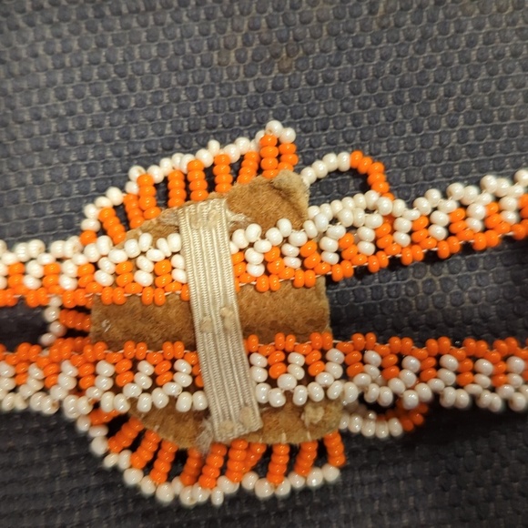 Vintage Indigenous Necklace - Picture 4 of 5